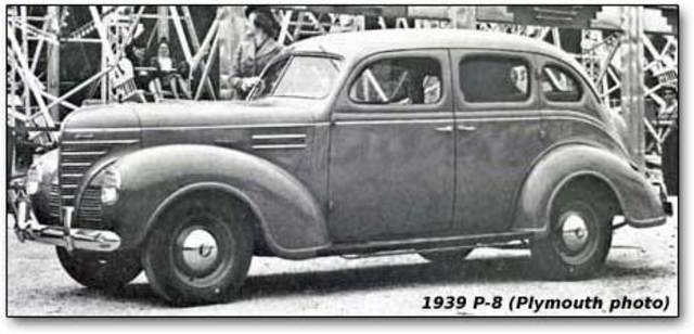 Se fabrica el auto Prymouth