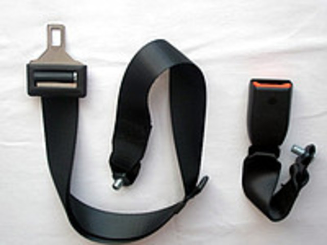 Le début de l'application des cientures de sécurité