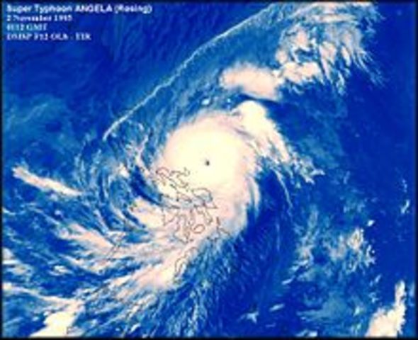 Typhoon Angela (Rosing)