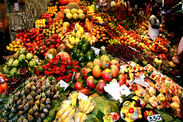 Comencem a crear mercats propis i no numès a vendre els nostres productes