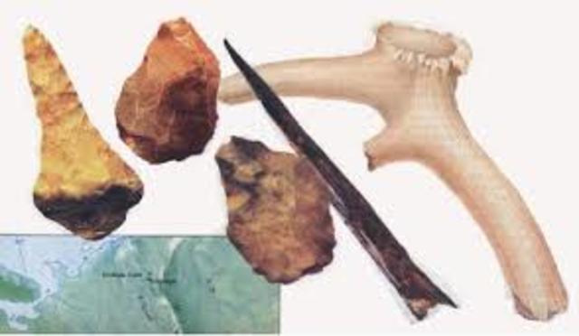 También se le llama edad paleolítica