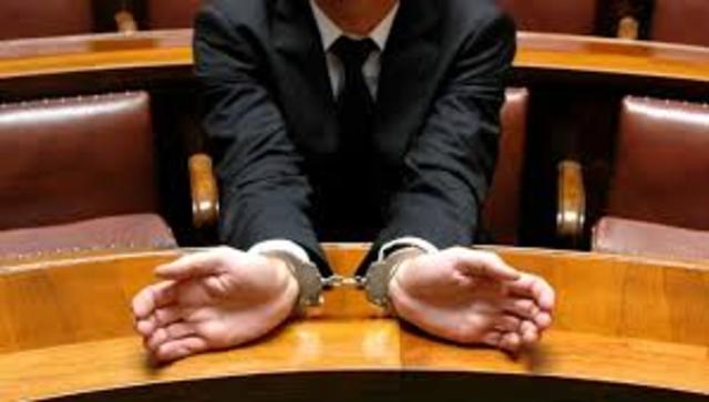 Desarrollo de un método para analizar y resolver casos de Teoría del Delito.