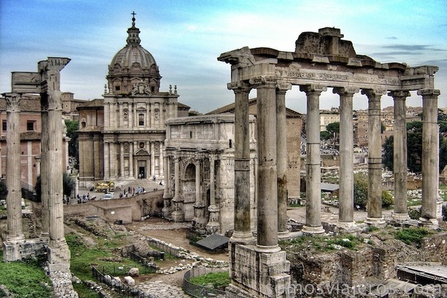 Construcciòn de  el Templo de Saturno