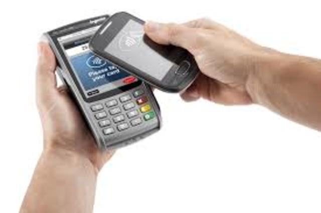 1er Smartphone compatible avec NFC
