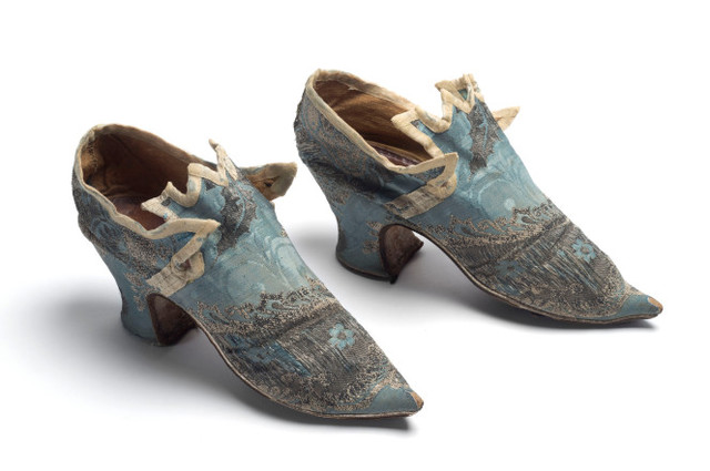 Los primeros tacones