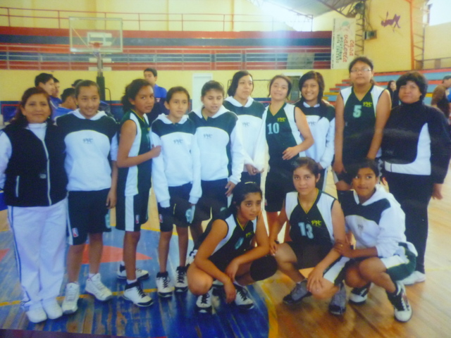 Participación en los Juegos Colegiales de Baloncesto