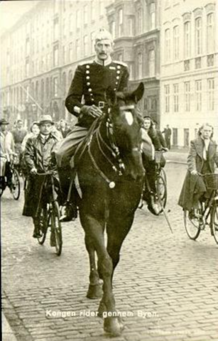 Knud den Store dør: slut på Nordøimperiet