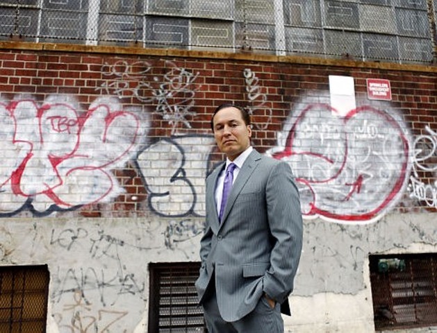 spray paint minimum age