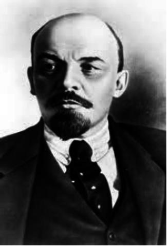 Return of Lenin from exile  and october revolution 1917