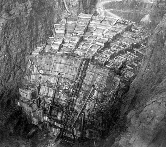 Hoover dams construction begins