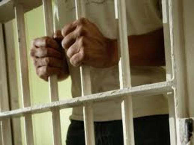 Aurangzeb defeats Dara Shikoh