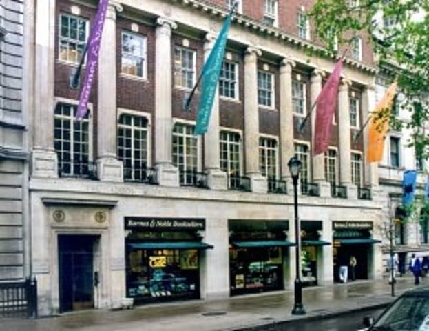 Going to the Bookstore with Poppy