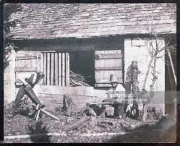 IN 1841, CALOTYPE WAS INVENTED BY N. FOX TALBOT