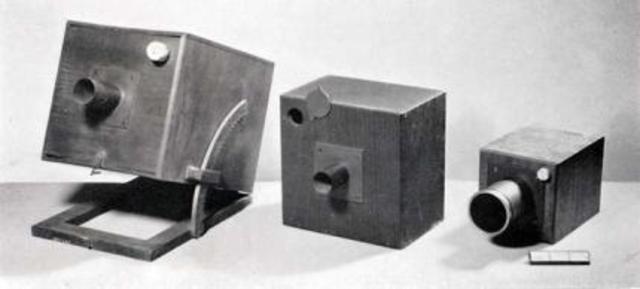 Calotype was invented by Fox Talhot