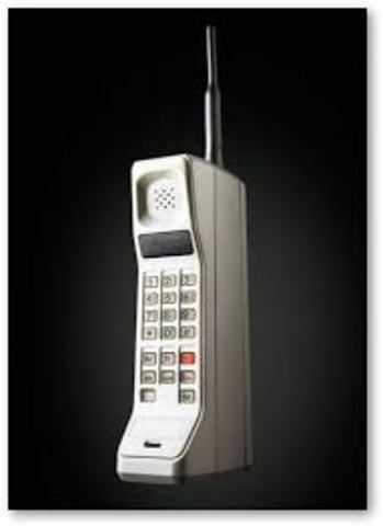 First Handheld Portable Cellphone