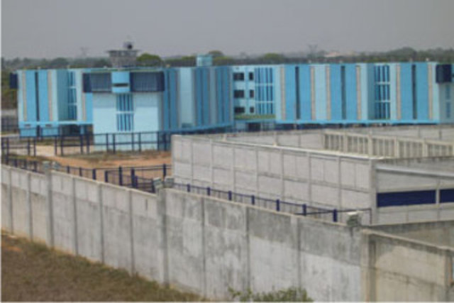 Se introduce el Término Readaptación Social