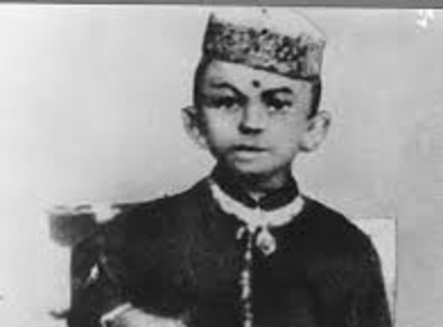 Gandhi is Born in Portbandar, India