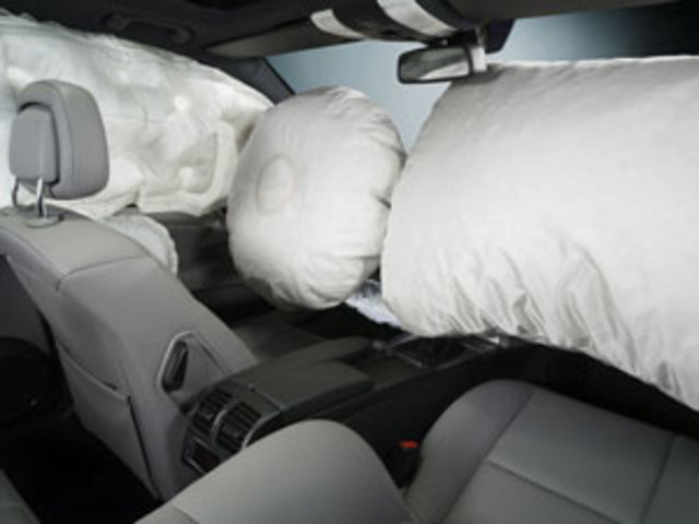 The Airbag first fitted to production car