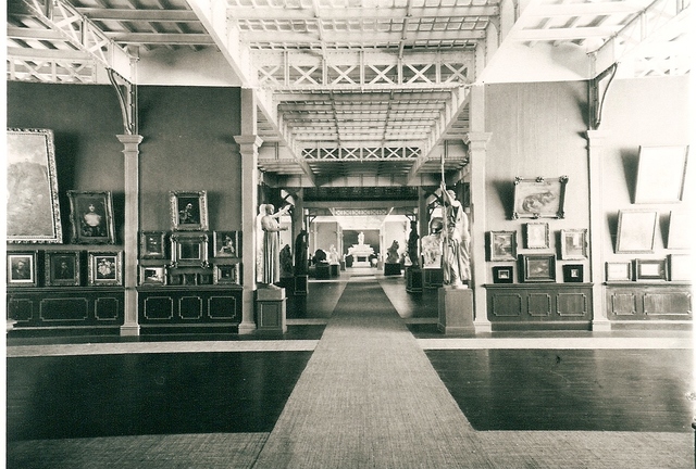 Exposición de arte en París