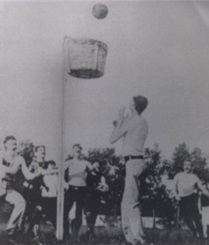 Primer juego de baloncesto