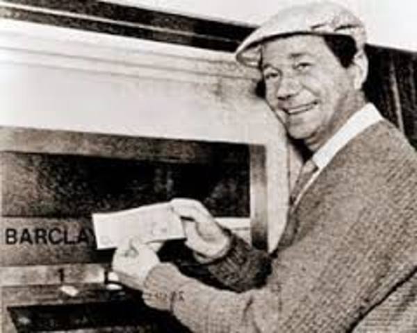 Primer cajero automatico