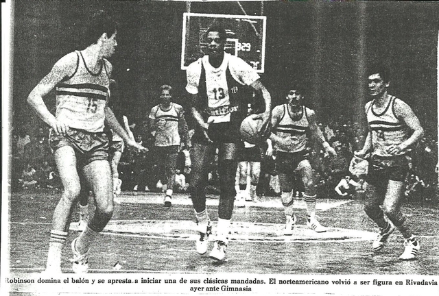 Primer partido Oficial de Baloncesto en México