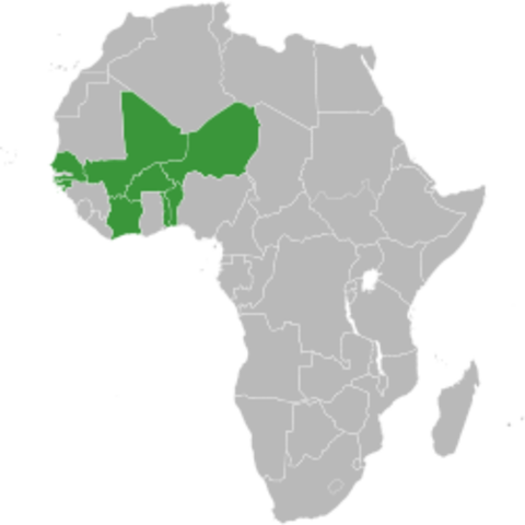 The Economic Community of Central African States (ECCAS) is born