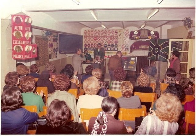 La educacion a distancia de los años  ‘80