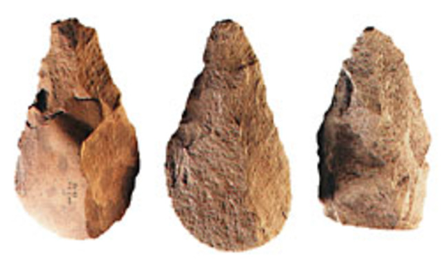 Primeros restos encontrados útiles de piedra.