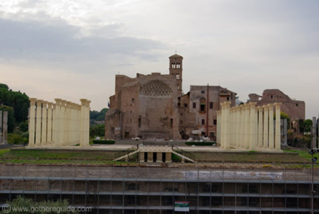 The construction of Temple of Venus and Roma was finished