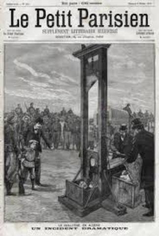 1st use of the Guillotine