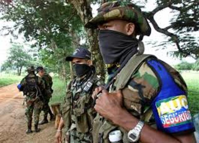 Colombia. Paramilitares.