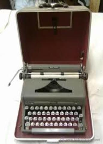 Maquinas de escribir pequeñas o portatiles