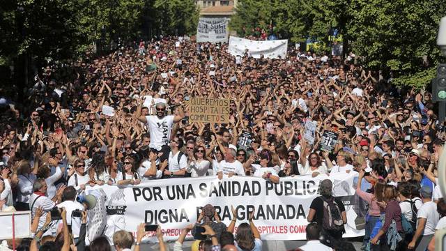 Protestas contra la fusión hospitalaria