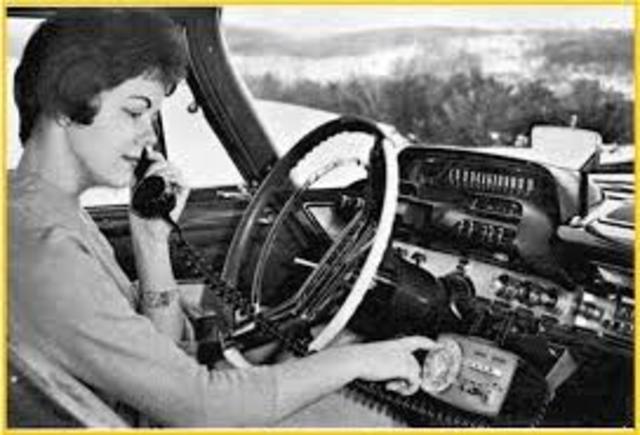 PRIMER SISTEMA TELEFÓNICO