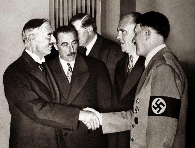 1938 Munich Pact signed giving the Sudetenland of Czechoslovakia to Germany