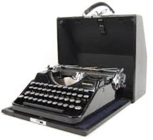 Máquinas de escribir portátiles.