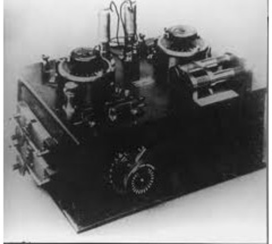 Primera línea telefónica