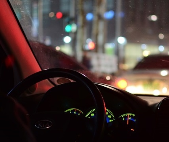 Driving to the White-Gold Tower