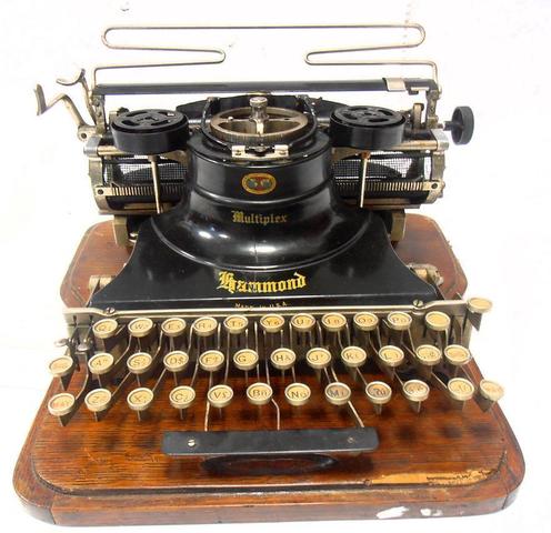 Máquina de escribir Hammond