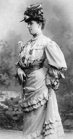 Russian costumes 1900