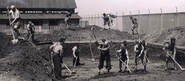 Nazis begin rounding up Jews for labor camps