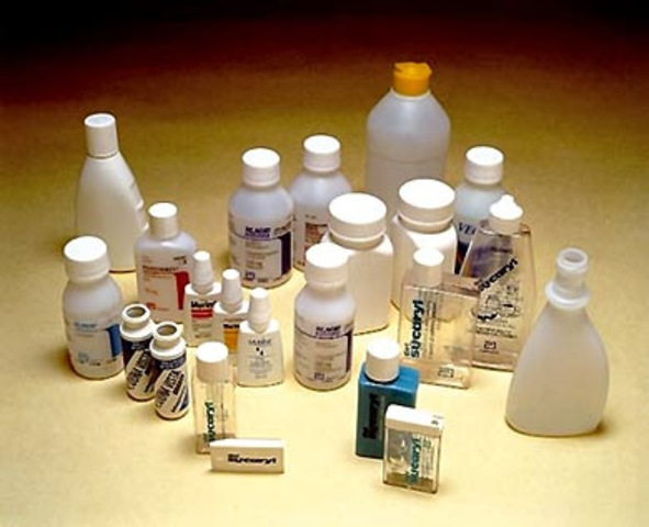 Primer anuncio de amplia difusión