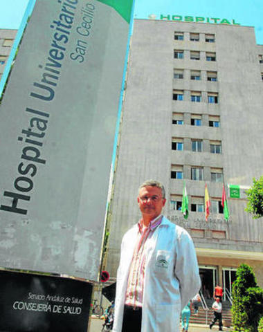 Dimite el Gerente Clínico, Julio Becerra