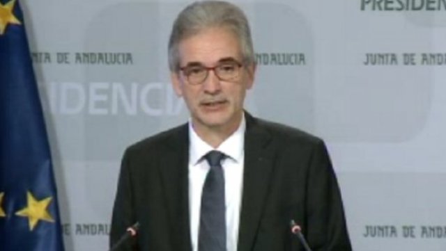 Dimite la gerente del Hospital de Granada, el director del Servicio Andaluz de Salud y el viceconsejero de Sanidad por la paralización de la fusión hospitalaria