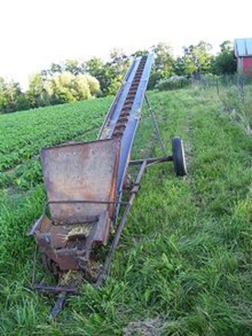 Hay Elevator luxury attachment to Tractor