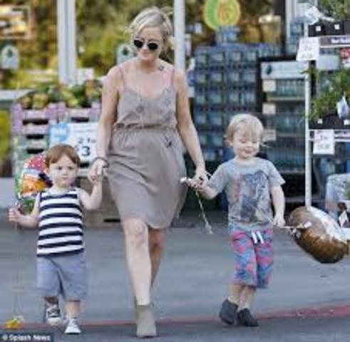 First son born-Archie Arnett