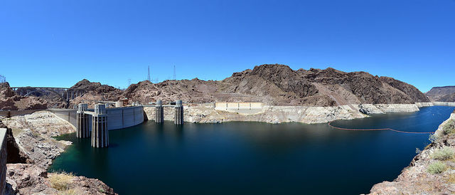 Hoover Dam, the World's Largest Hydroelectric Power Plant, Is Built