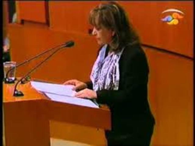 Lectura del artículo 16 constitucional