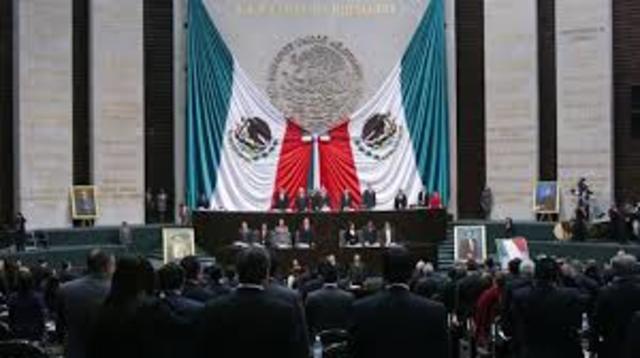 Presentación del proyecto para reformar el artículo 73